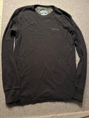 Realtree Long Sleeve Thermal Shirt Men’s Medium hunting Gorp Brown
